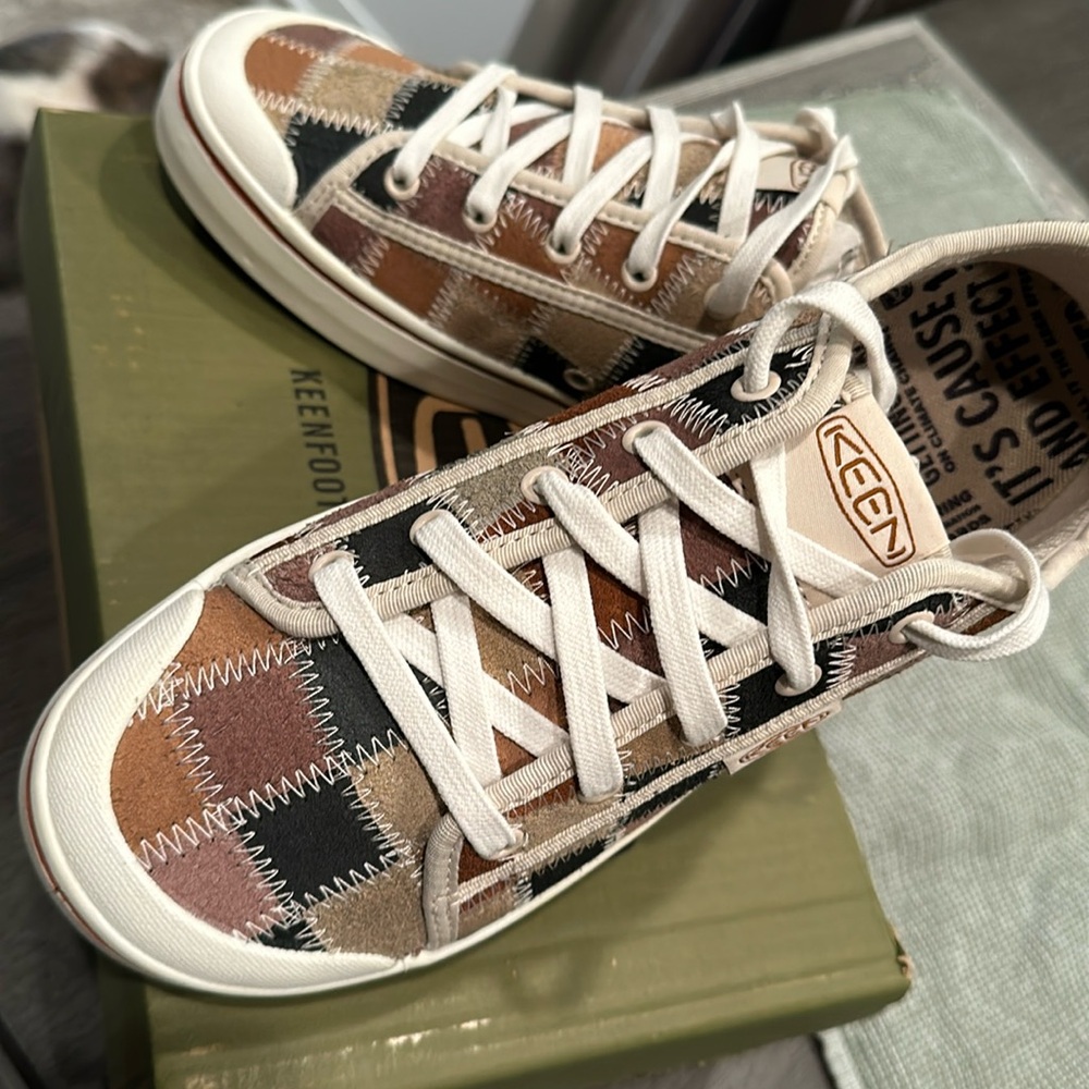 NEW!! KEEN Women's Elsa Harvest